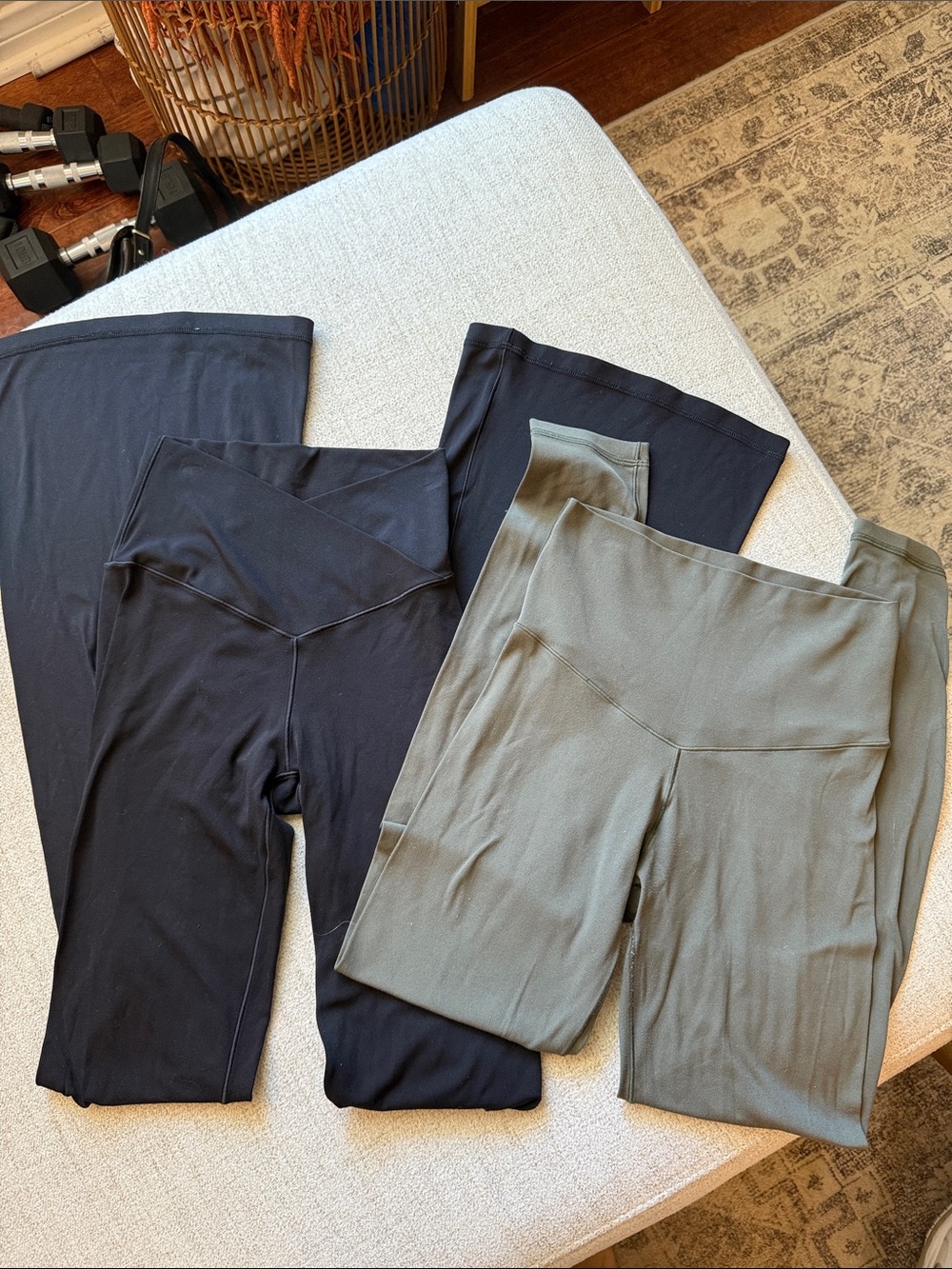 Offline by Aerie Real Me Bundle - flare yoga pants, leggings - S